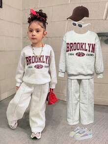 2 件年轻女孩字母印花厚运动衫套装，休闲时尚日常穿着，秋季