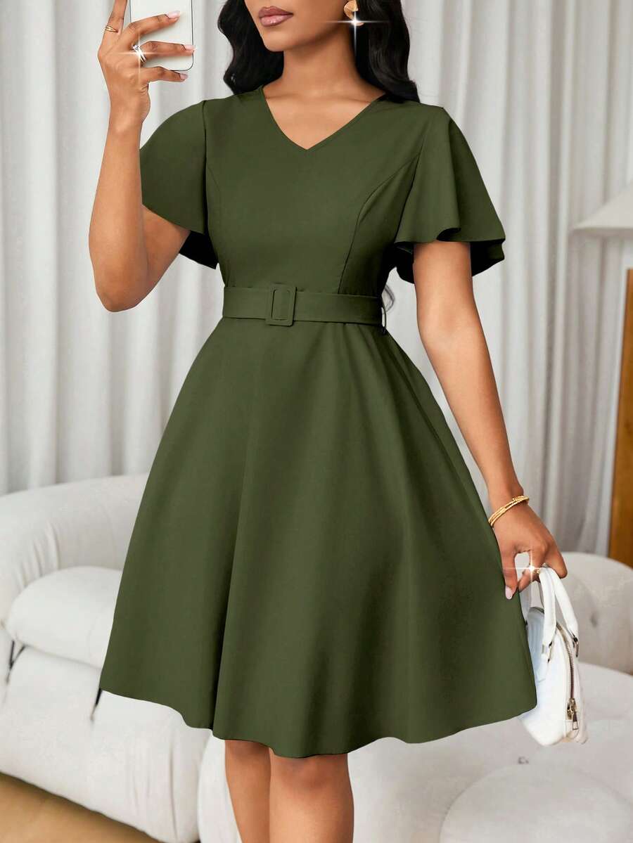 Lunelith SHEIN Lunessa 女式纯色 A 字形 V 领系带优雅短袖连衣裙 - 軍綠色 - 查看 1