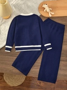 SHEIN 女童撞色滚边纽扣前开襟长袖上衣搭配纯色长裤毛衣套装，秋冬女童毛衣套装，女童套装，女童春秋套装，长袖套装，女童保暖套装，两件套冬季女童裤装 - 藏蓝色 - 查看 2