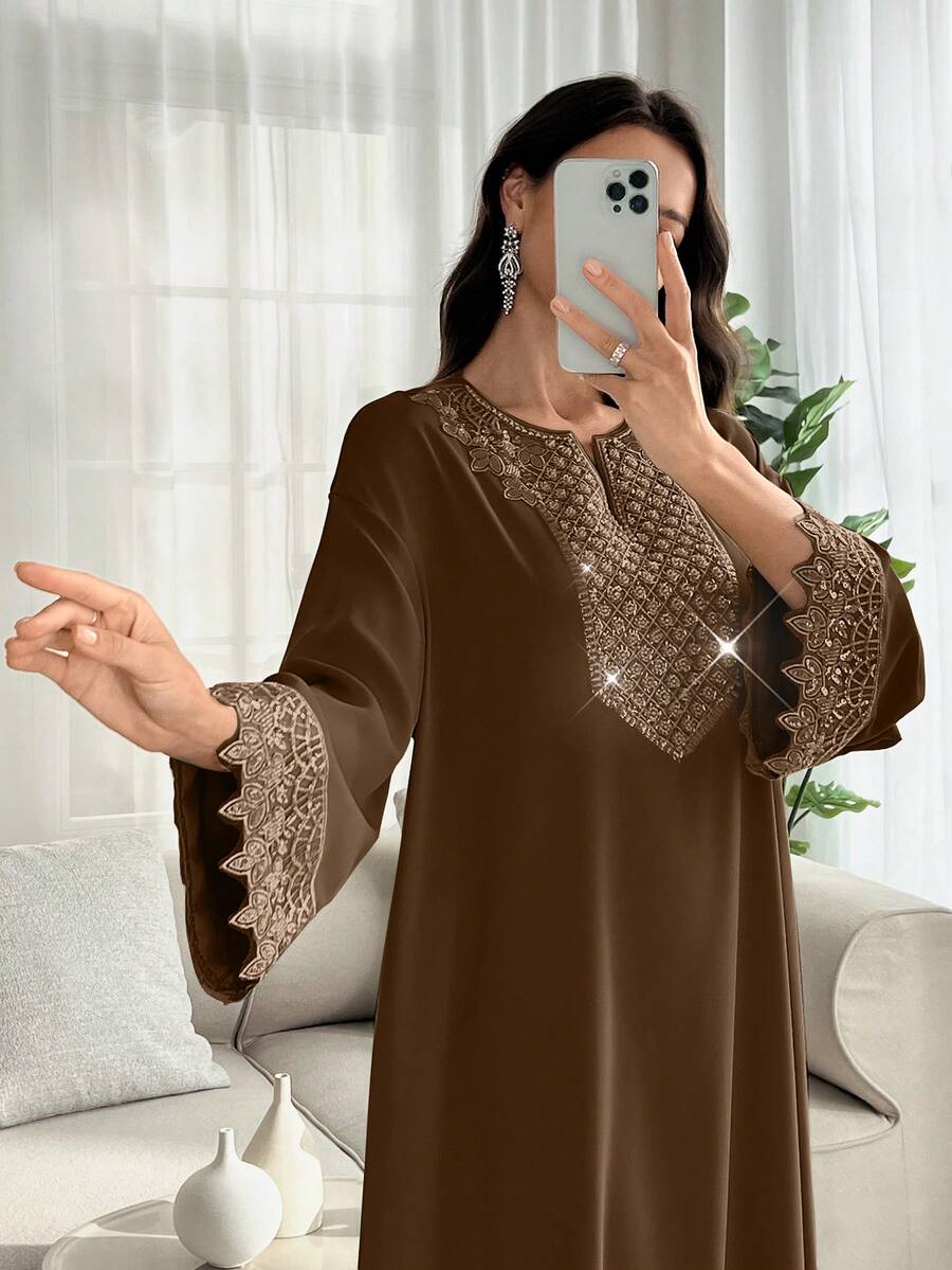 SHEIN Najma 优雅V领喇叭袖串珠装饰碎花连衣裙，春夏 - 咖啡棕 - 查看 1