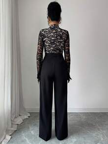 Rafferiza Combinaison femme avec empiècements en dentelle, col rond, manches longues avec poignets à fourrure. Tenue élégante pour soirée, style sophistiqué pour le Nouvel An, sorties, mode urbaine