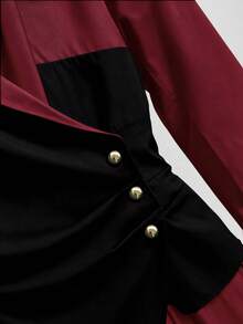 GlowEve CURVE Camisa Assimétrica de Manga Longa Elegante com Bloco de Cores, Plus Size - Vinho - Visão 3