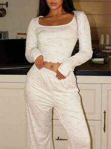 2pcs Lowkey Lull Baby Pink Bow Decor Comfortable Minimalist Top & Pants Set, Chic Autumn Unisex Sleepwear Loungewear For Women Sleep Wear Women 2 Piece Set Lounge Wear Women Set, Winter Clothes - Pink - View 3