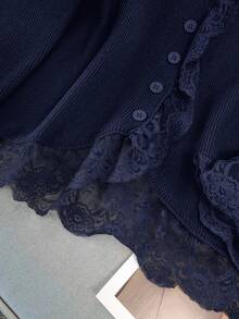 GlowEve CURVE Plus Size Elegant Solid Color Lace Patchwork Cardigan