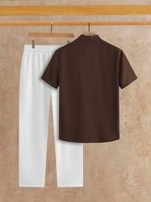 HIMLAND 男士纯色立领短袖休闲前扣衬衫套装 - 棕色 - 查看 2