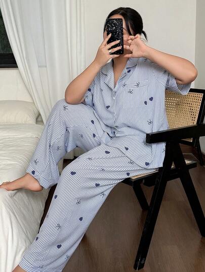 SHEIN 条纹心形和蝴蝶结印花翻领短袖睡衣套装，加大码