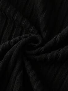 SHEIN Bộ 3 áo vest không tay cài nút, áo thun cổ lọ tay dài có gân và chân váy xếp ly kèm thắt lưng cho bé gái - Đỏ - Xem 3