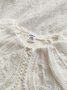 SHEIN Vintaside Kids 女婴白色蕾丝领长袖衬衫，时尚百搭娃娃衫，舒适时尚，适合日常穿着，春秋季 - 杏色 - 查看 5