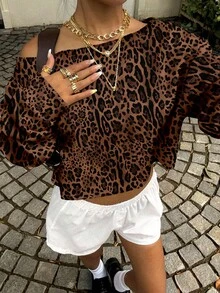 SHEIN EZwear 女式露肩短款运动衫，复古豹纹图案，宽松圆领长袖厚款运动衫，Y2K 别致休闲风格，适合机场和街头穿着，秋冬季 - 彩色 - 查看 5