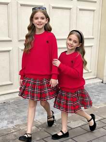 SHEIN 小女孩衣服纯红色圆领刺绣运动衫搭配格子百褶裙青少年女孩 2 件套，红色格子裙套装，圣诞裙套装 - 紅色 - 查看 12