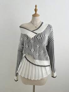 SHEIN Unity 1 pièce Pull ample en tricot asymétrique à col V rayé pour femmes, gris, style décontracté universitaire, manches longues, convient pour l'hiver - Gris - Voir 1