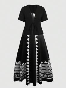 SHEIN Clasi Conjunto de vestido con cintura elástica y dobladillo de paraguas talla grande talla grande, y cárdigan de manga corta - Blanco y Negro - Ver 3