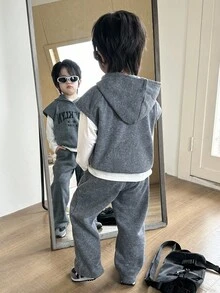 SHEIN 3 件套年轻男孩休闲街头时尚韩版羊毛连帽运动衫、松紧腰运动裤和白色长袖 T 恤套装，适合返校、生日、迎婴派对、节日派对等所有季节 - 灰色 - 查看 4