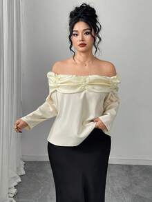 Modelyn 象牙色露肩荷叶边花卉装饰长袖衬衫，优雅甜美的缎面衬衫 - 杏色 - 查看 6