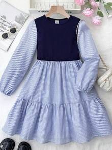 SHEIN 少女优雅可爱圆领针织拼布条纹腰部喇叭裙，秋冬 - 藍白色 - 查看 1