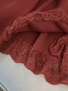 GlowEve CURVE 大码女式休闲V领撞色蕾丝纽扣开衫，适合日常通勤、秋冬季穿着 - 玫瑰紅 - 查看 4