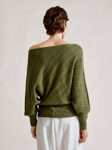 SHEIN Stylify Elegante suéter de cuello redondo con mangas de murciélago a rayas verdes, adecuado para el transporte en otoño/invierno - Verde - Ver 2