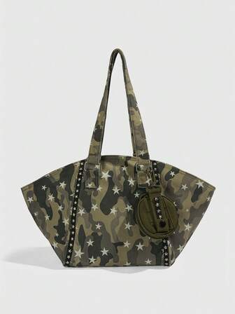 Grunge Punk 1 pieza Bolso bandolera con estampado de camuflaje y diseño de estrella en estilo punk, combinado con un monedero táctico con colgante, un bolso dulce y cool decorado con estrellas