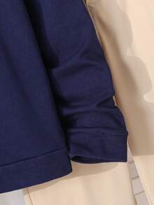 SHEIN 2 件套青少年男孩绅士装，海军蓝百搭时尚圆领长袖运动衫 + 卡其色长裤，绅士西装，商务优雅学院风休闲装，生日派对日常穿着，极简主义 - 彩色 - 查看 7