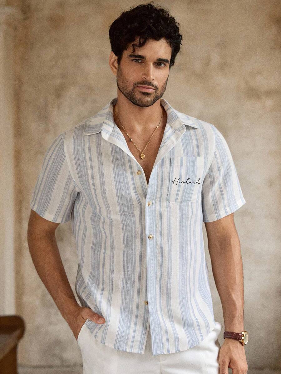 Manfinity VCAY 男士条纹单排扣口袋休闲/通勤短袖衬衫 - 淺藍色 - 查看 1