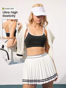 Gameset SHEIN Sport Women's Contrast Trim Comfortable Sports Bra Black And White Sports Bra Bustier Crop Sports Tee Gym Sporty Top - Black and White - View 1
