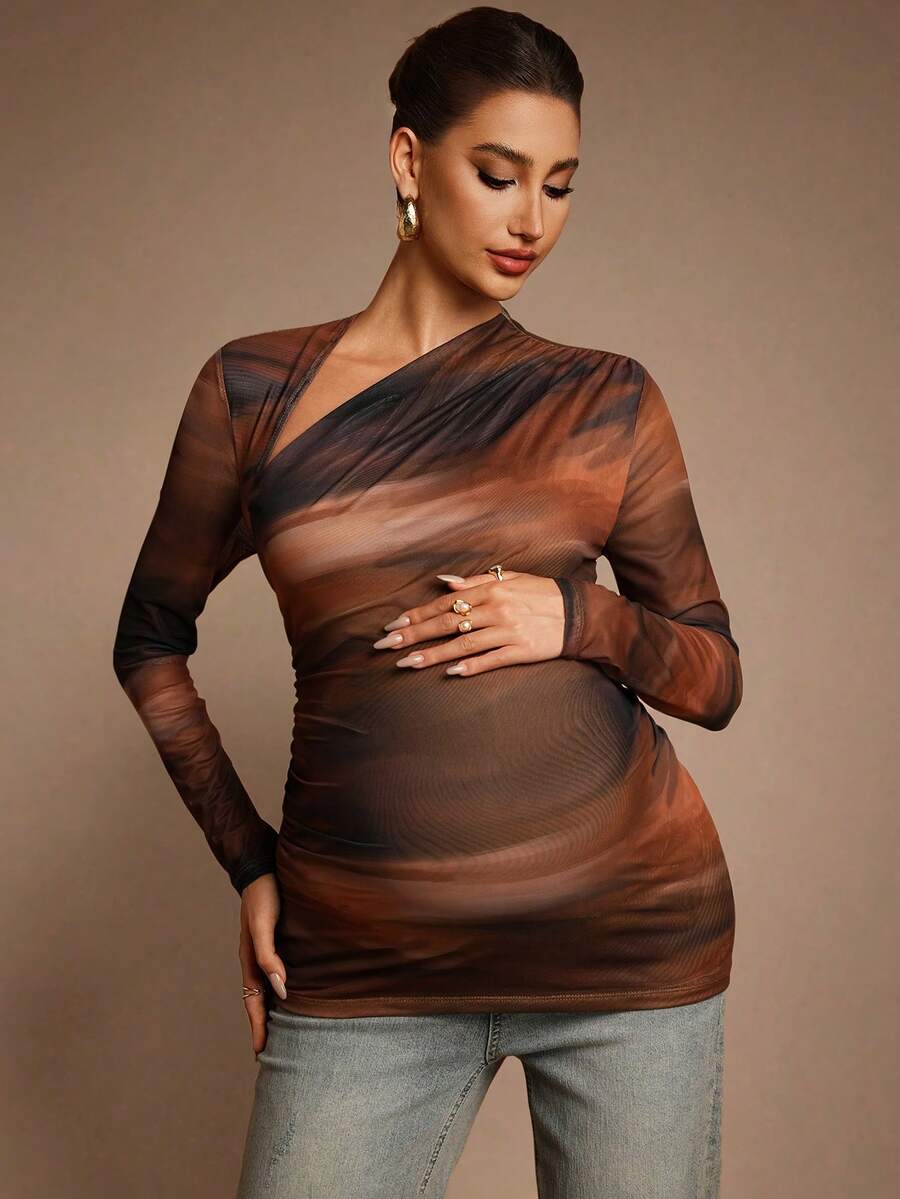 MaterniChic 扎染印花不对称领口长袖修身孕妇T恤 - 彩色 - 查看 1