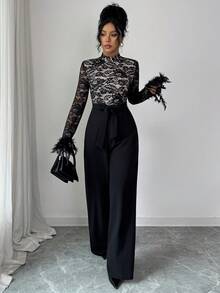 Rafferiza Combinaison femme avec empiècements en dentelle, col rond, manches longues avec poignets à fourrure. Tenue élégante pour soirée, style sophistiqué pour le Nouvel An, sorties, mode urbaine