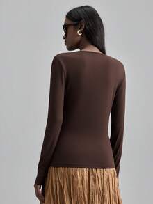 Ontre Áo thun dự tiệc và năm mới thu/đông 2025 dành cho nữ, áo len cổ tròn màu trơn thanh lịch, trang phục công sở và thường ngày đa năng, thích hợp cho Halloween, Giáng sinh, ngày lễ - Cà phê nâu - Xem 3