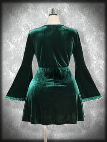 SHEIN ICON 加大码方领天鹅绒喇叭袖连衣裙，万圣节服装，女巫连衣裙，适合派对礼服 - 綠色 - 查看 2
