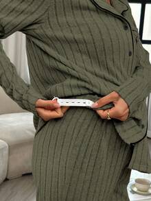 Moonlight&Mama Maternity Pocket Letter Print Distressed Long Sleeve Ribbed Top & Pants Loungewear Set, Sage Green Pajama Set Lounge Set, Winter
