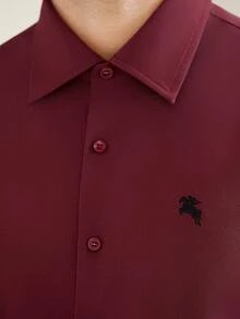 Manfinity Bizformal 男士简约刺绣长袖休闲商务衬衫 - 咖啡棕 - 查看 3