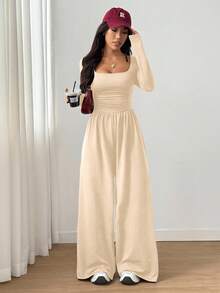 Flirla Jumpsuit Wanita Kasual Warna Polos dengan Leher Persegi - Aprikot - View 6
