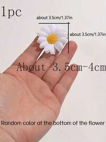 1/50/100/150/200/250 piezas Cabezas de flores de margarita blanca de seda de 4cm Decoración artificial para ramos de boda, manualidades DIY, regalos nupciales, accesorios de fotografía, decoración de pasteles, flores falsas, decoraciones de fiesta de cumpleaños, graduación y boda de otoño