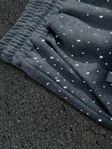 Manfinity EMRG 男士夏季休闲街头彩色水钻字母&火焰印花抽绳腰宽松短裤洛杉矶短裤火焰短裤男士图案短裤水钻短裤男士短裤