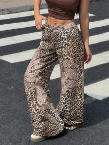 Rivivi Women's Leopard Print Patchwork Fashion Denim Jeans - Multicolor - View 5