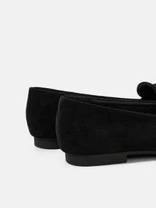 Styleloop Women's Square Toe Flat Black Bow Tassel Soft Bottom Comfortable Retro Loafers, Suitable For Daily Commute And Office Wear - Black - View 4