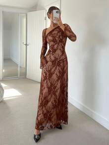 Siren Gaze 不对称网纱紧身连衣裙，露肩设计，褶皱腰身，A字裙摆，度假连衣裙，法式吊带连衣裙，黑色长袖连衣裙 - 咖啡棕 - 查看 4