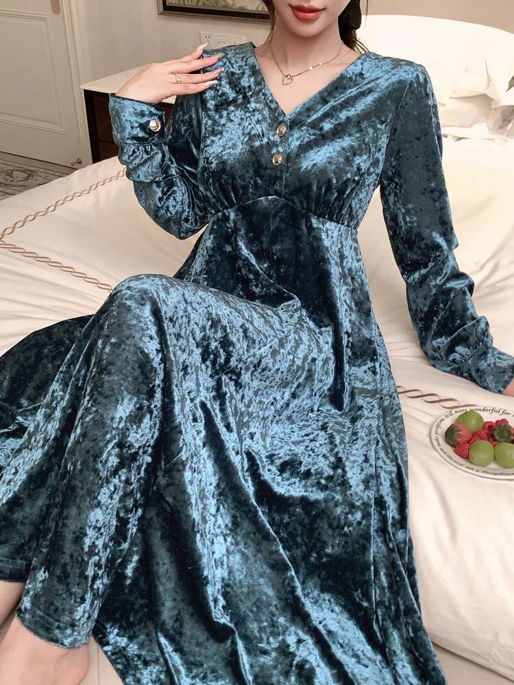 Women's Long Velvet Waist Cinched Nightgown, Autumn/Winter