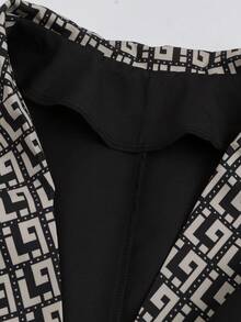 SHEIN LUNE Blazer informal de talla grande con estampado aleatorio - Negro - Ver 5