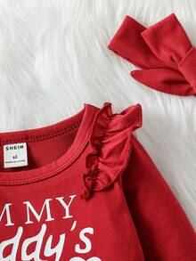 SHEIN Vintaside Kids Baby Girl Slogan Print Crew Neck Long Sleeve Bodysuit And Floral Print Pants Cute 2-Piece Set - Red - View 3