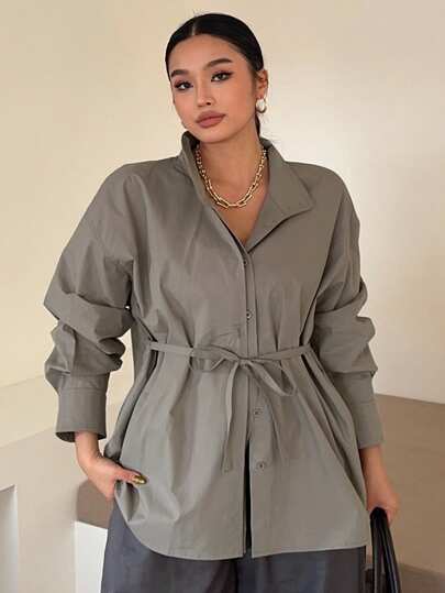 Dazy Plus Áo sơ mi tay dài dáng rộng, thắt eo, có vạch ẩn, cỡ lớn dành cho nữ, mùa xuân/thu