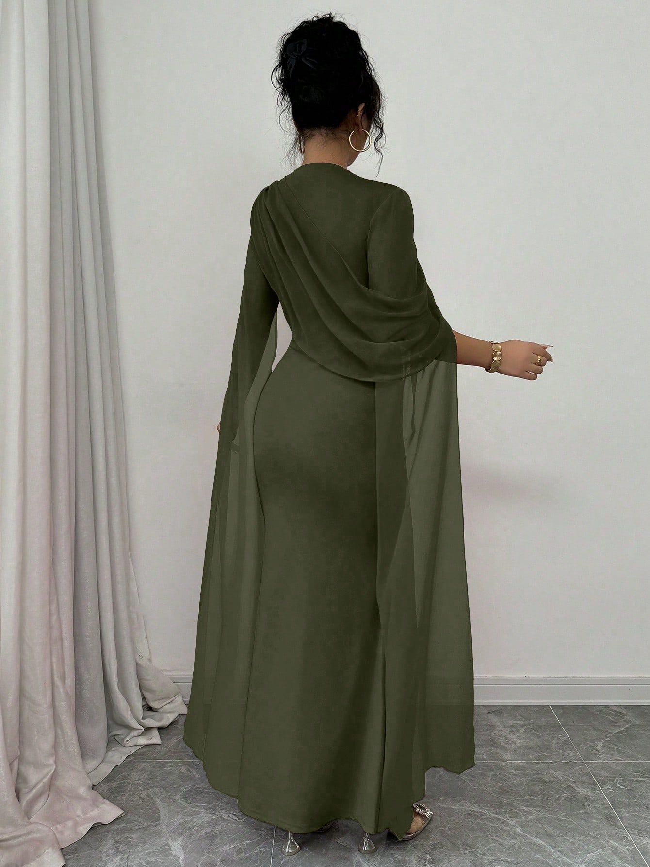 Rafferiza Petite فستان أنيق بخصر مجمع، كتف مائل، ك...