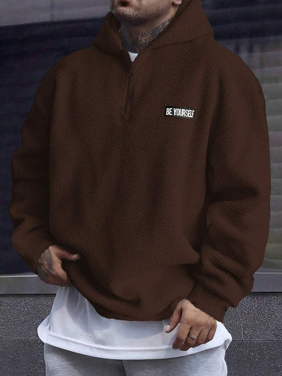Manfinity Homme 宽松男士字母拼接拉链前开襟落肩泰迪连帽半拉链卫衣,长袖上衣 - 棕色 - 查看 1