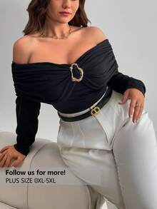 Firerie Maglietta a maniche lunghe, aderente, con spalle scoperte, arricciata, decorata in metallo, per donna taglia grande, elegante e casual, adatta per autunno/inverno - nero - Visualizzare 1