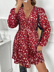 SHEIN Frenchy 女式休闲全印花V领褶饰腰连衣裙，秋季 - 紅色 - 查看 5