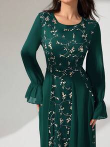 Modelyn 女式网眼刺绣拼布雪纺长袖喇叭连衣裙 - 墨綠色 - 查看 4