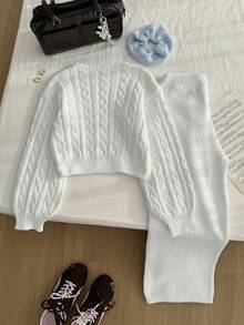 SHEIN Set de 2 piezas de ropa casual para niñas: Top holgado de punto texturizado de cuello redondo combinado con pantalones rectos a juego de suéter, estilo minimalista de moda, tela suave y cómoda, adecuado para uso diario, reuniones y salidas en otoño/invierno