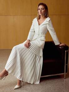 MOTF PREMIUM 女士优雅办公室扣带西装外套 - 白色 - 查看 2