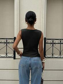 Siren Gaze 女式不对称领口褶皱腰衬衫，性感优雅办公室女士上衣，肩部饰有金属纽扣装饰，时尚、通勤、优雅、性感、度假、海滩、夏威夷、垂坠领口、外套 - 黑色 - 查看 2