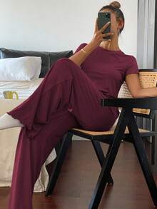 Livesso Minimalist Solid Color Wavy Trim Decor Fitted Top And Pants Homewear Set - Burgundy - View 4